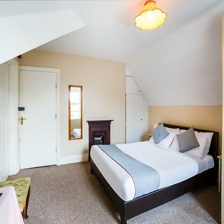 The Briary Bed and Breakfast Sheffield Eksteriør billede