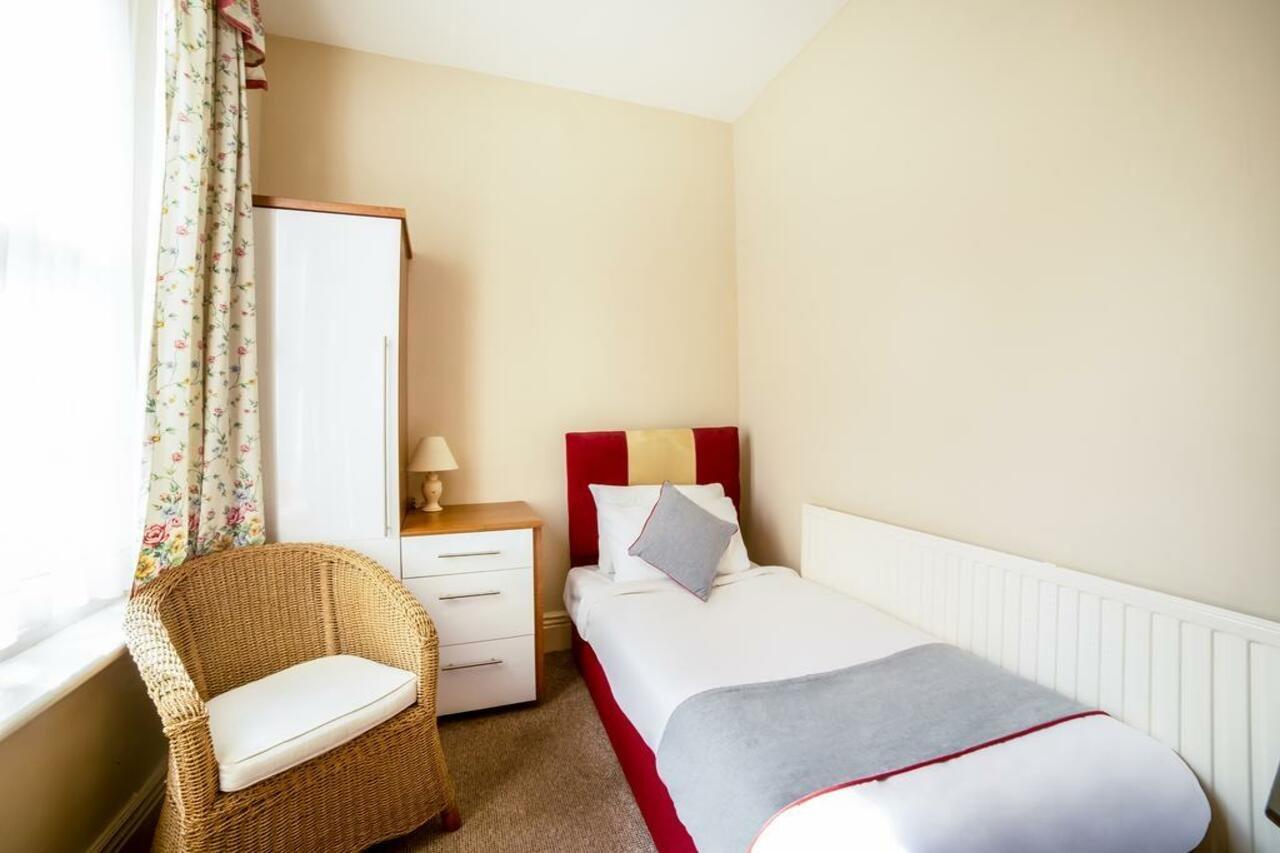 The Briary Bed and Breakfast Sheffield Eksteriør billede